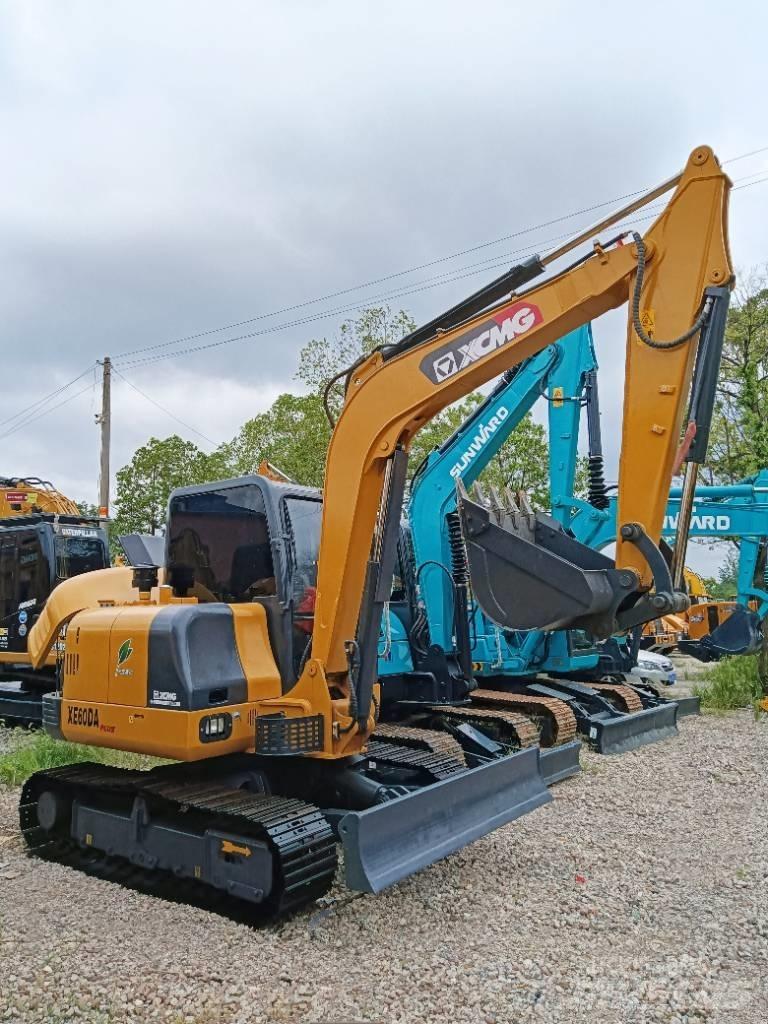 XCMG XE 60 DA Mini bageri <7t