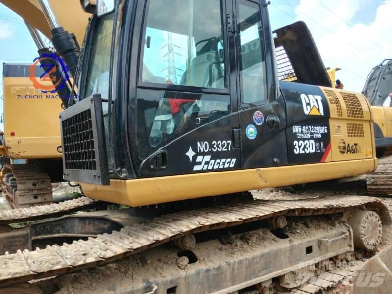 CAT 323 D L Bageri gusjeničari