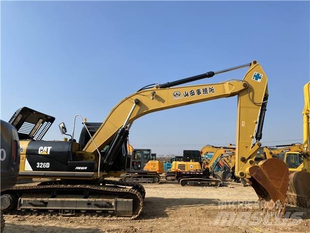 CAT 326D Bageri gusjeničari