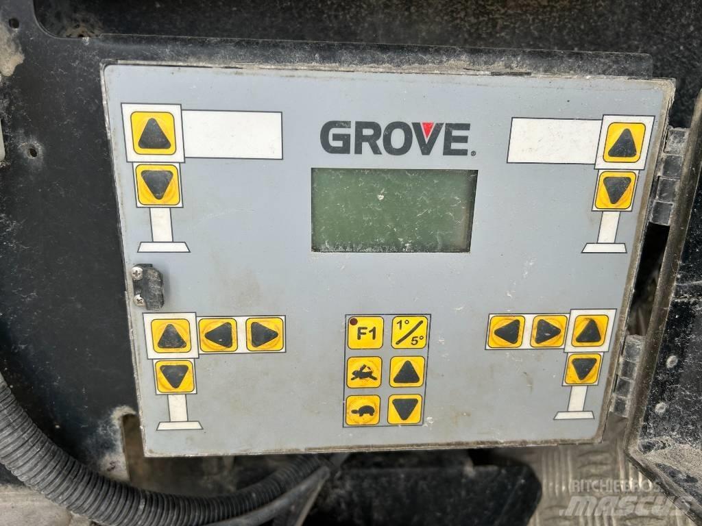 Grove GMK 5130-2 Rabljene dizalice za težak teren