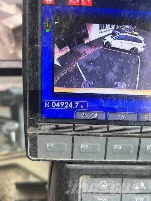 Komatsu PW 98 MR Bageri na kotačima