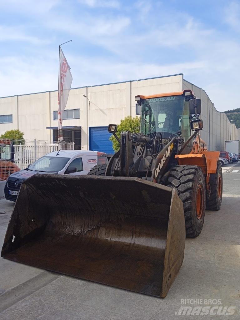 Doosan Dl250-5 Utovarivači na kotačima