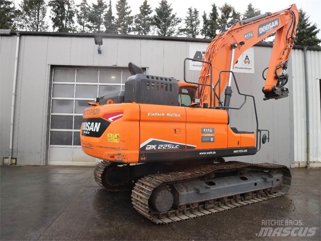 Doosan DX225LC-7 Bageri gusjeničari