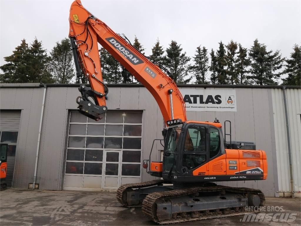 Doosan DX225LC-7 Bageri gusjeničari