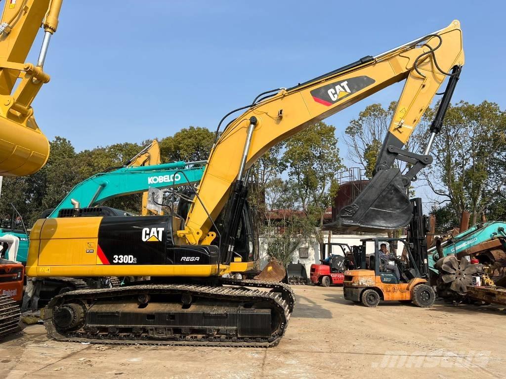 CAT 330 Bageri gusjeničari