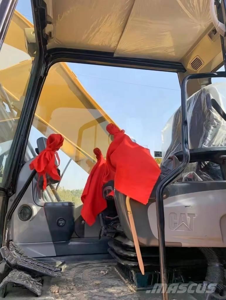CAT 324 D Bageri gusjeničari