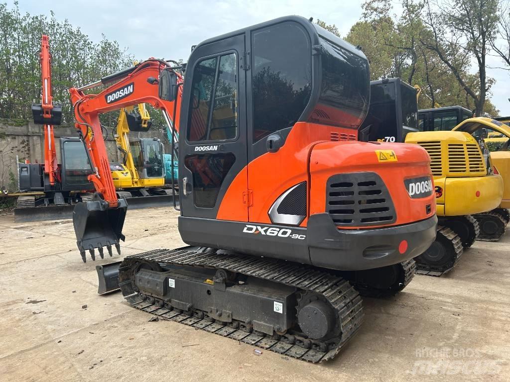 Doosan DX 60-9 C Bageri gusjeničari