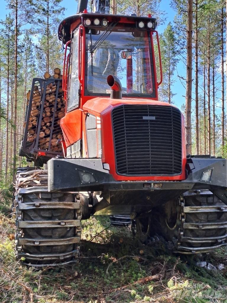 Komatsu 845 Forvarderi