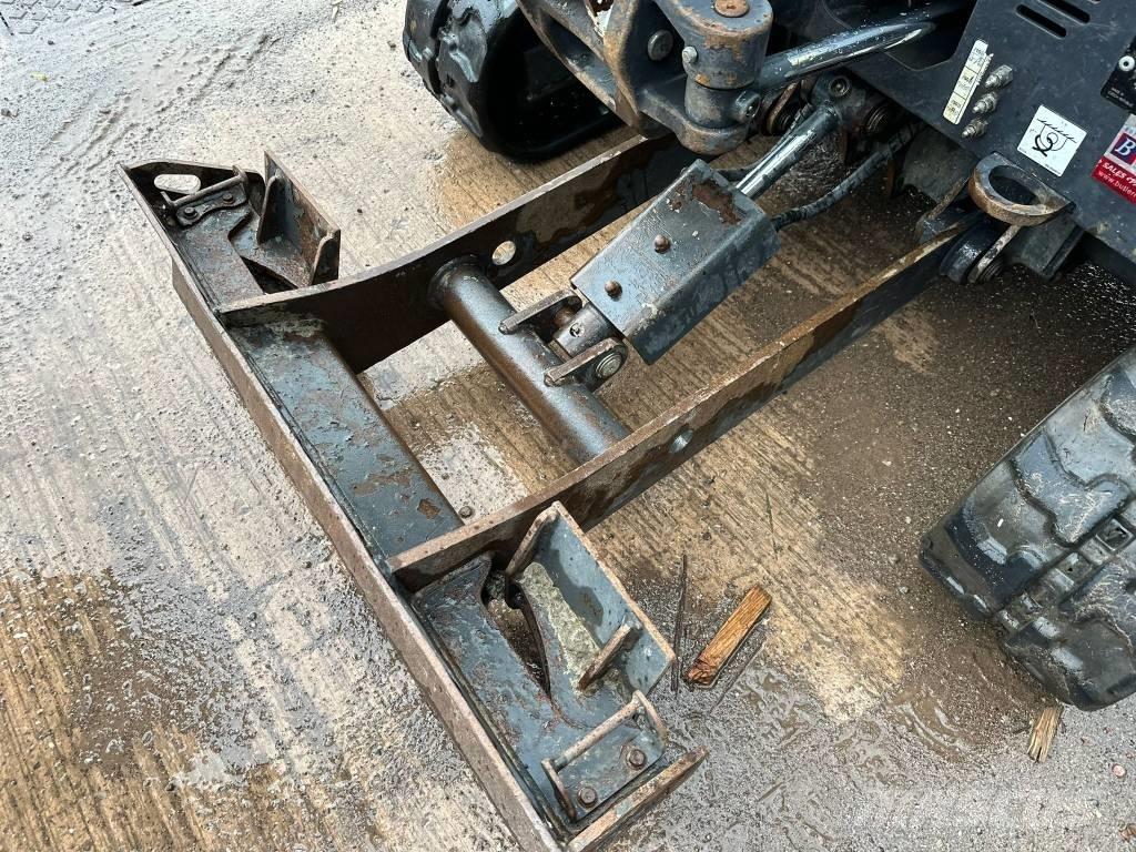 Bobcat E17z Mini bageri <7t