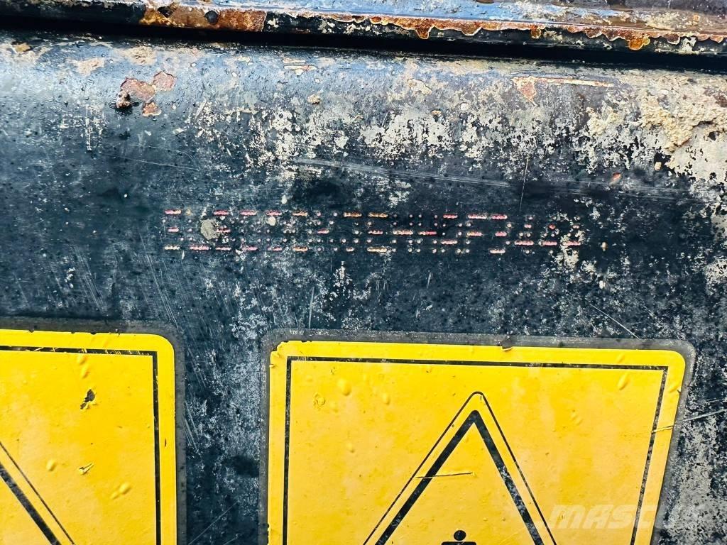 JCB 3 T ST Demperi za gradilišta