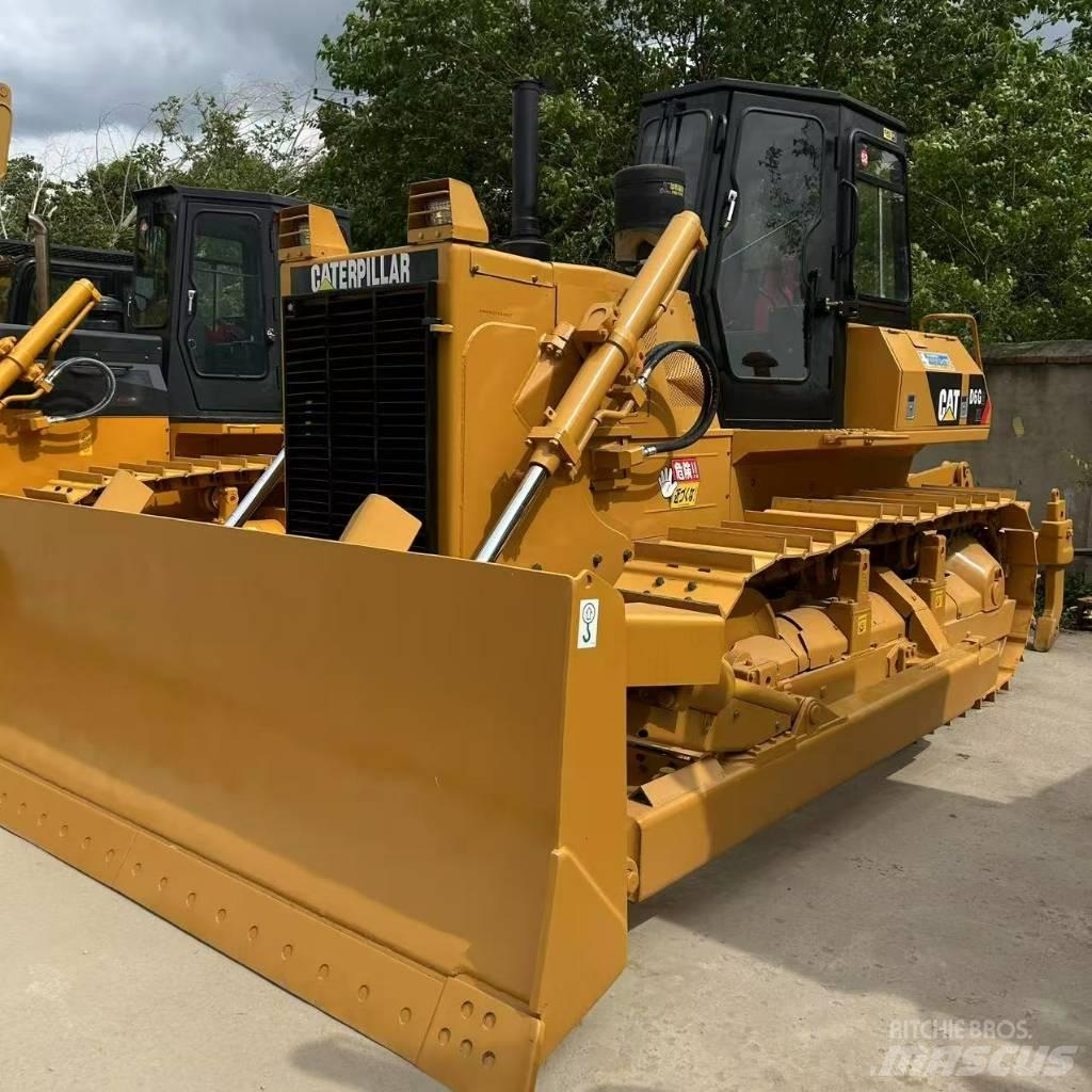 CAT D 6 G Buldožeri gusjeničari
