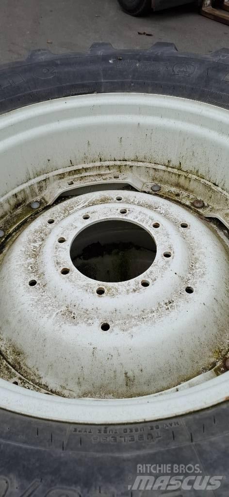 Firestone 540/65R_34 Gume, kotači i naplatci