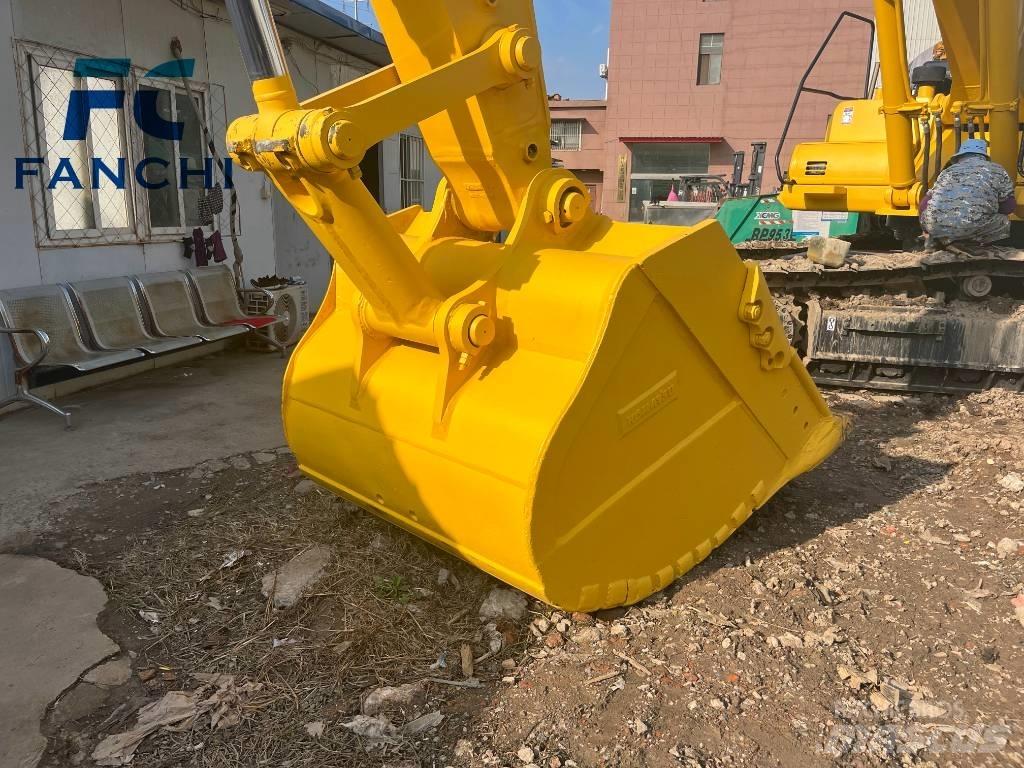 Komatsu PC 450-8 Bageri gusjeničari