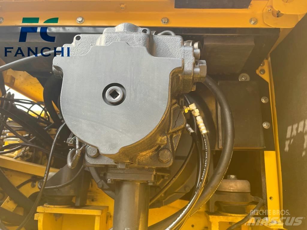 Komatsu PC 450-8 Bageri gusjeničari