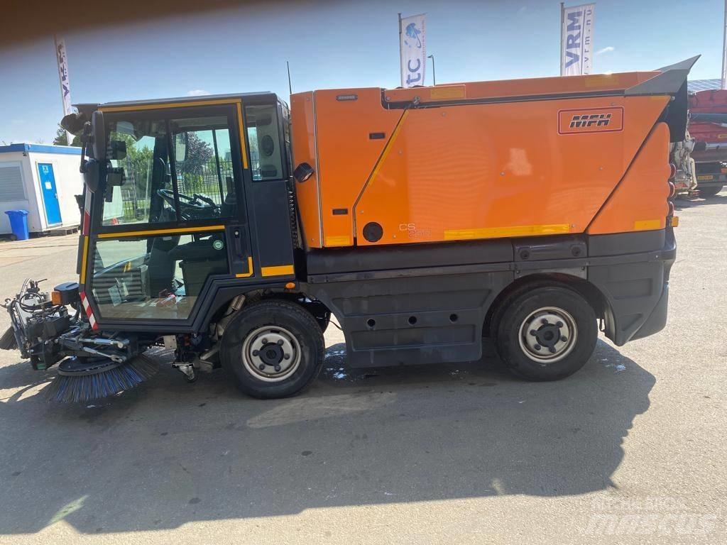 Schmidt Swingo 200 Strojevi za metenje
