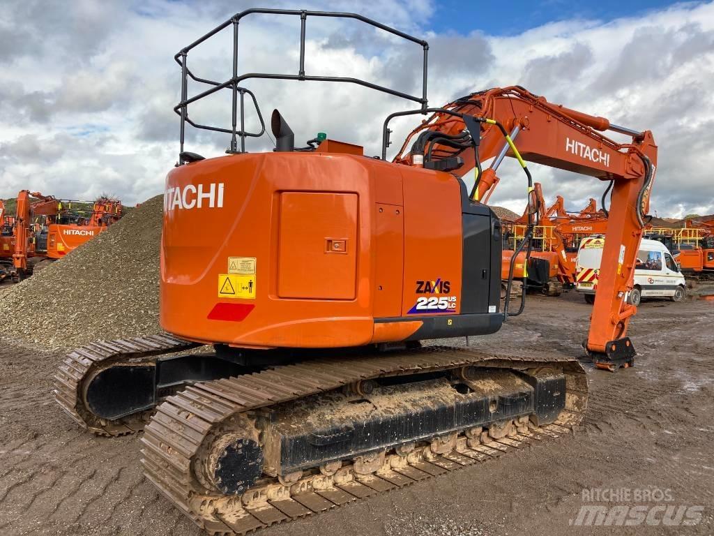 Hitachi ZX225USLC-6 Bageri gusjeničari