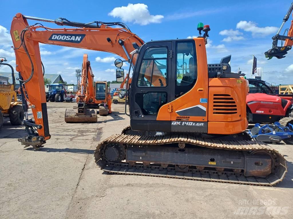 Doosan DX140LC-7K Bageri gusjeničari