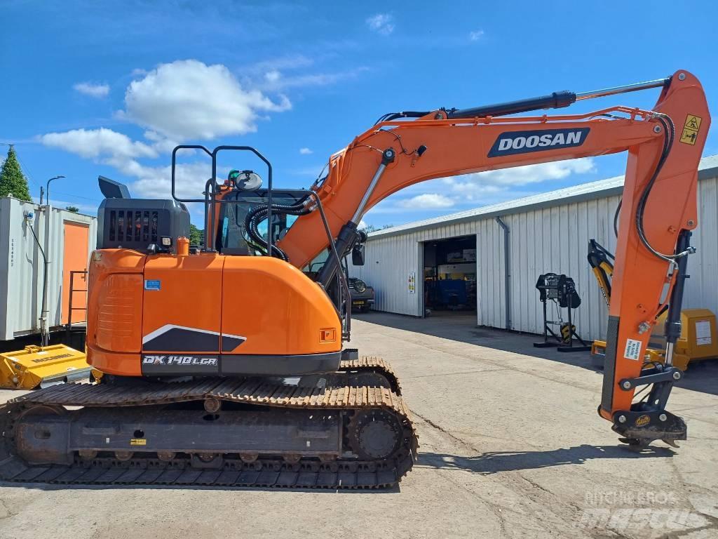 Doosan DX140LC-7K Bageri gusjeničari