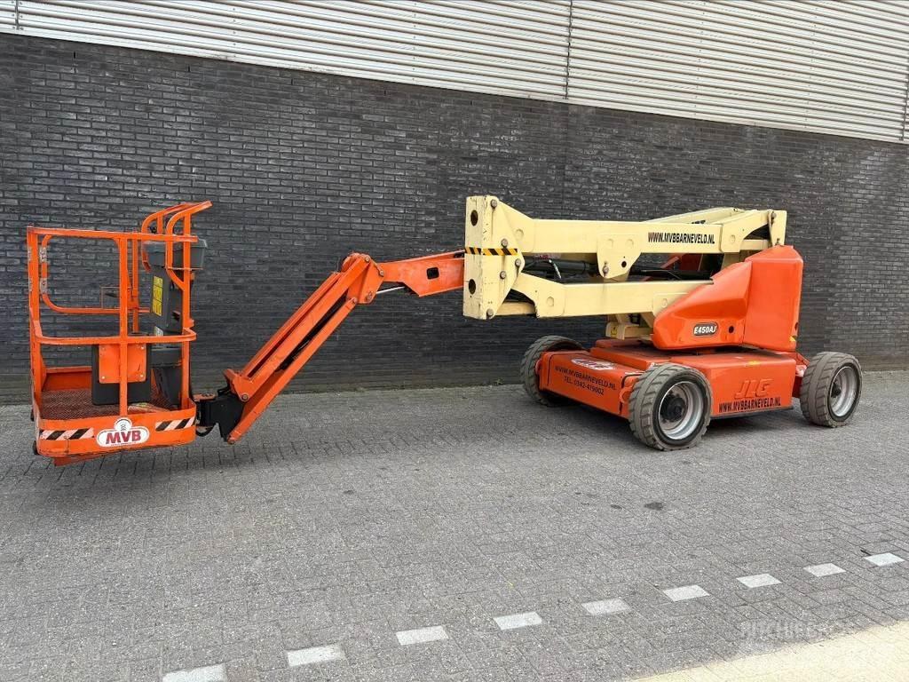JLG E450AJ Zglobne podizne platforme