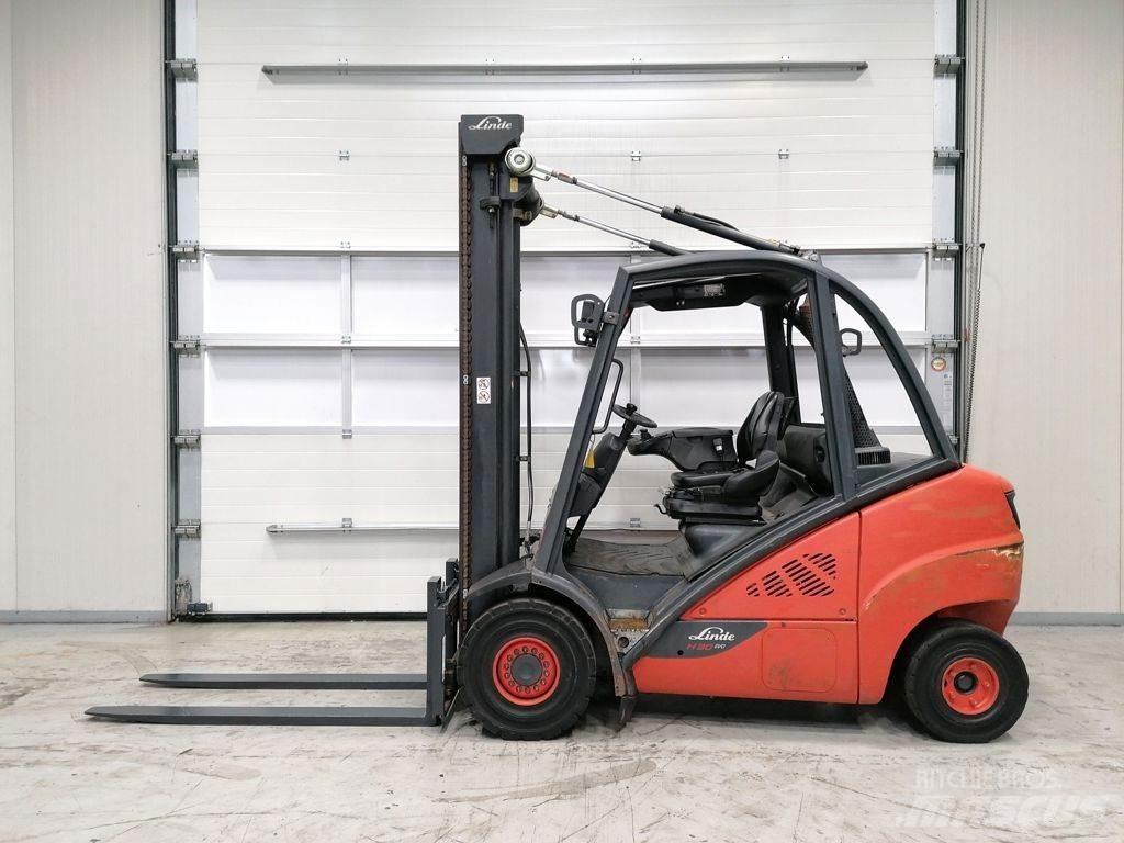 Linde H30D-02 Dizelski viličari