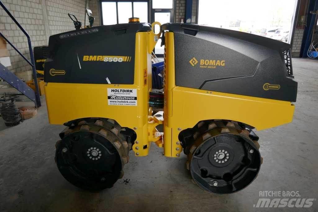 Bomag BMP 8500 Valjci za travu
