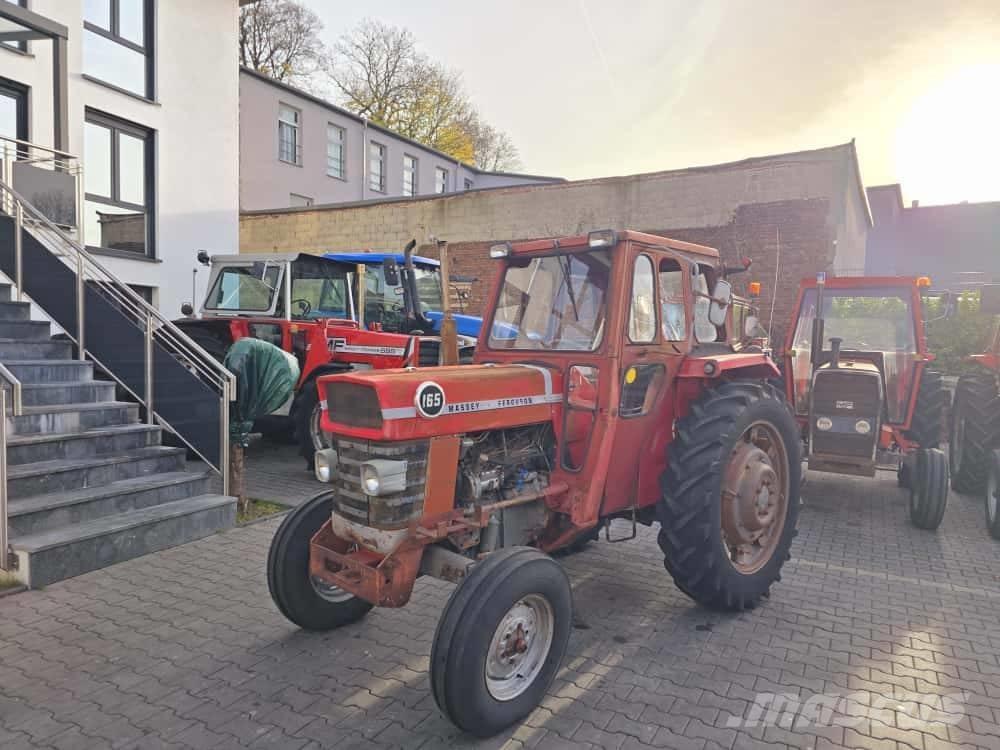 Massey Ferguson 165 Traktori
