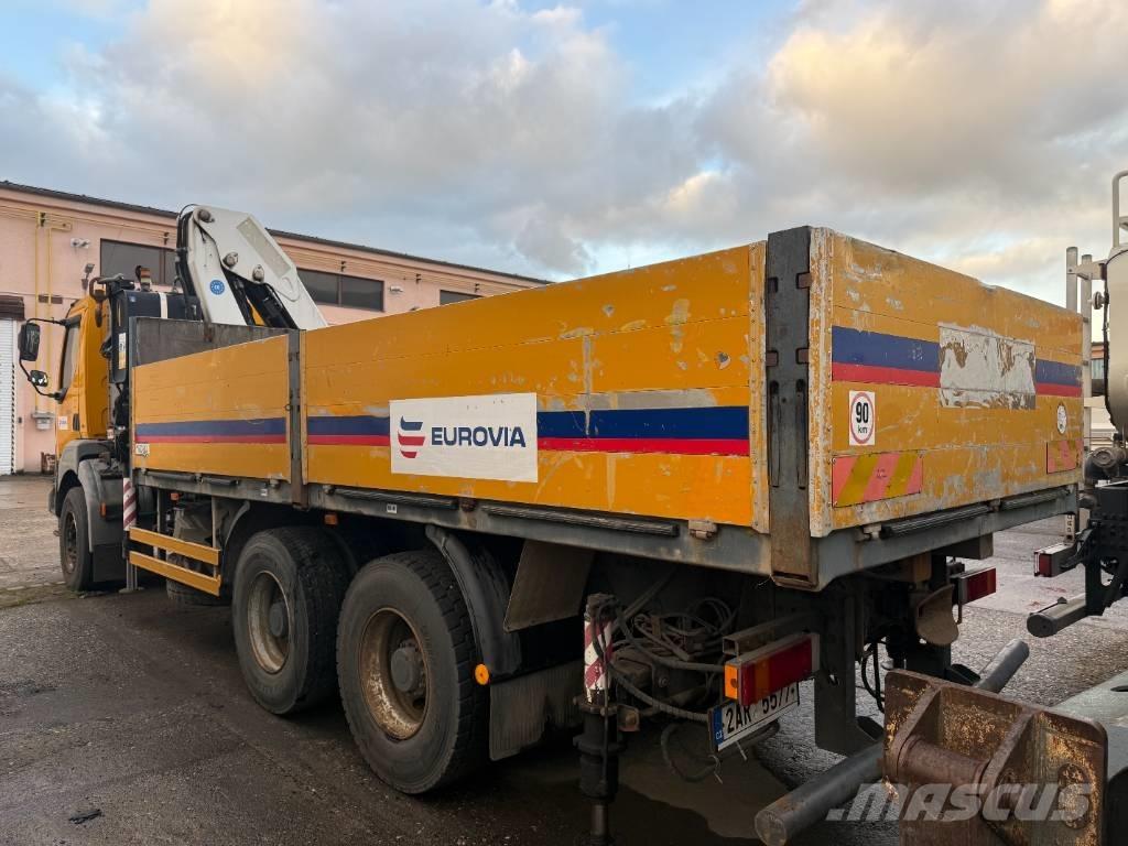 Renault Kerax 370.34 Kamioni sa kranom