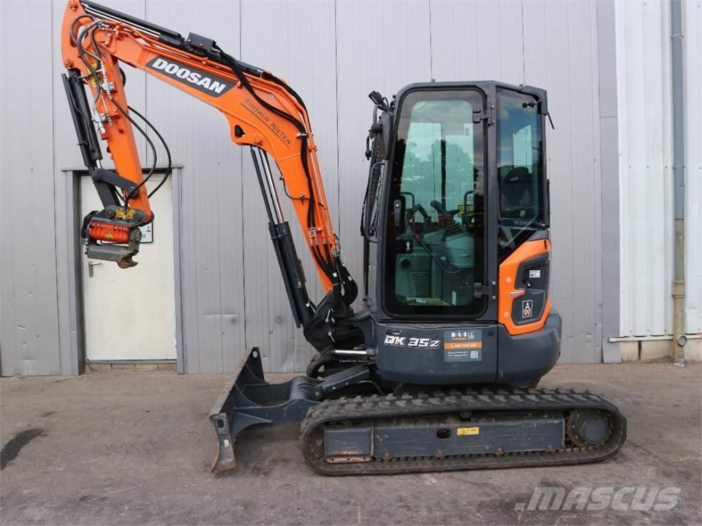 Doosan DX35Z-7 Mini bageri <7t