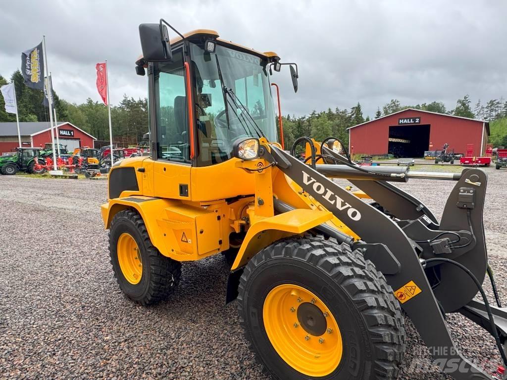 Volvo L 30 HS Utovarivači na kotačima