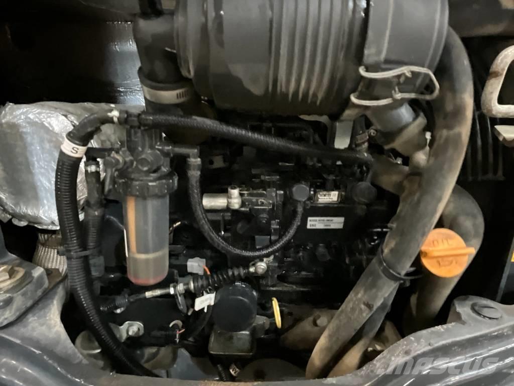 Komatsu PC 26 MR-3 Mini bageri <7t