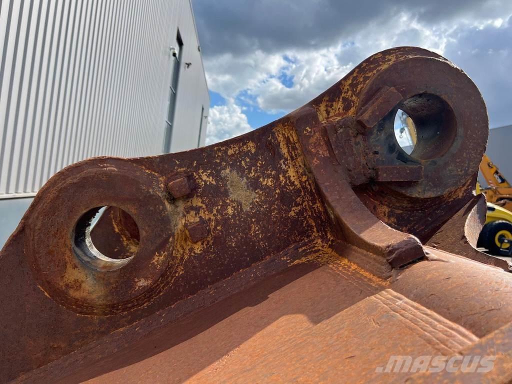  Onbekend Riekbak Kašike / Korpe