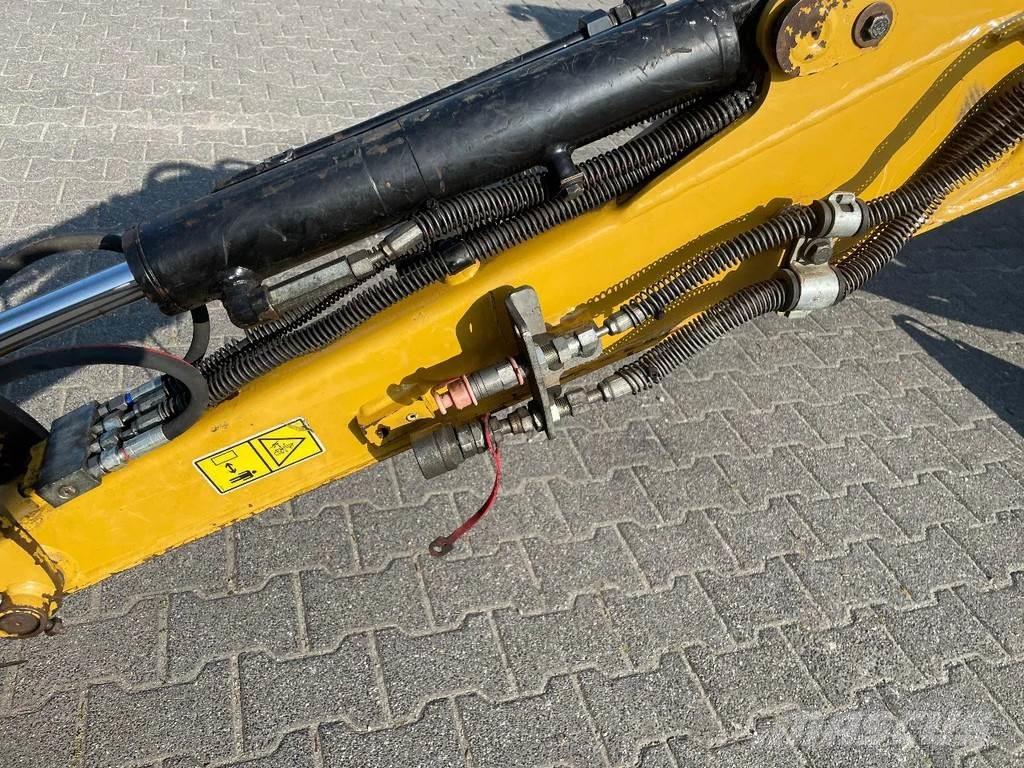 CAT 301.8 Mini bageri <7t