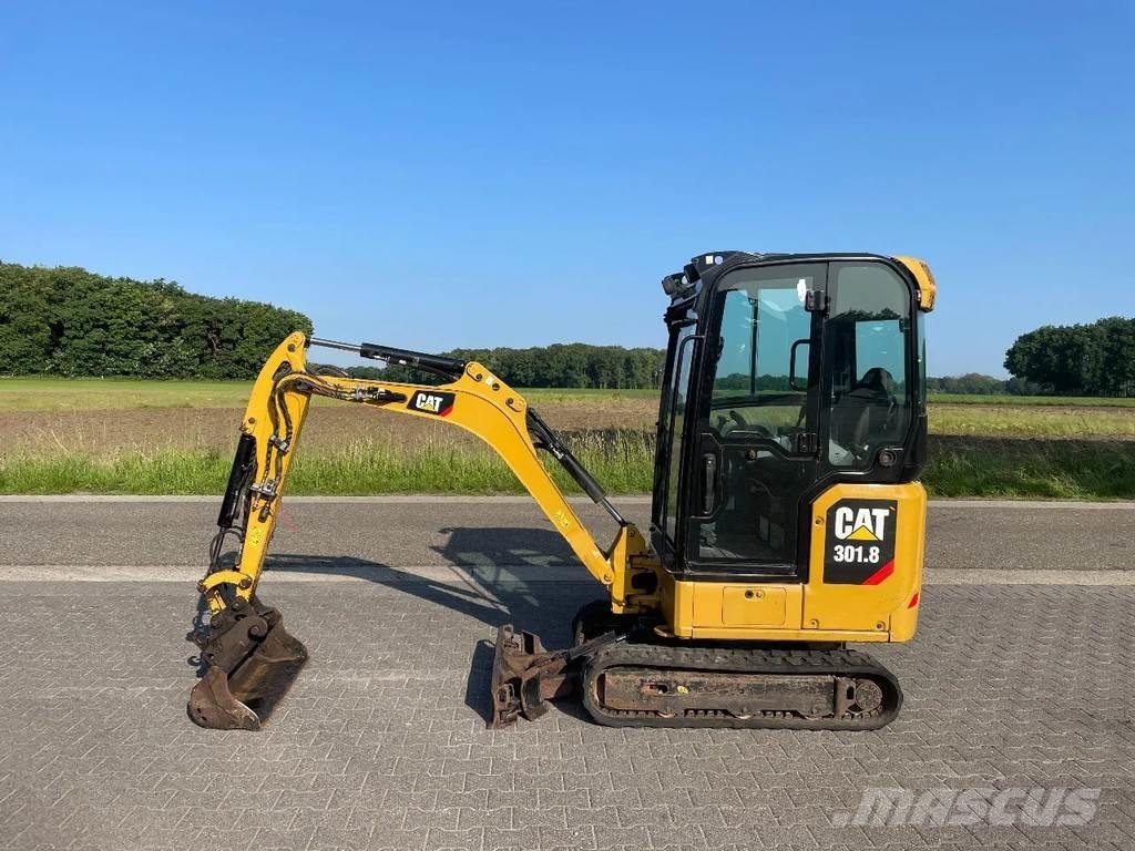 CAT 301.8 Mini bageri <7t