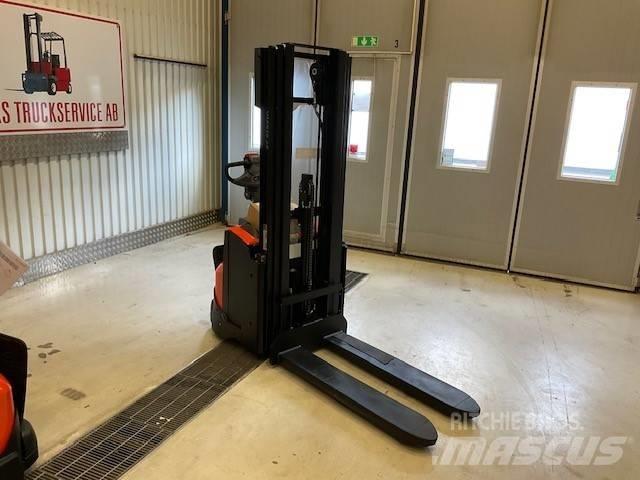 Toyota SWE 120 L Ručni električni viličar