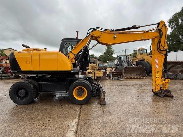 JCB JS 175 W Bageri na kotačima