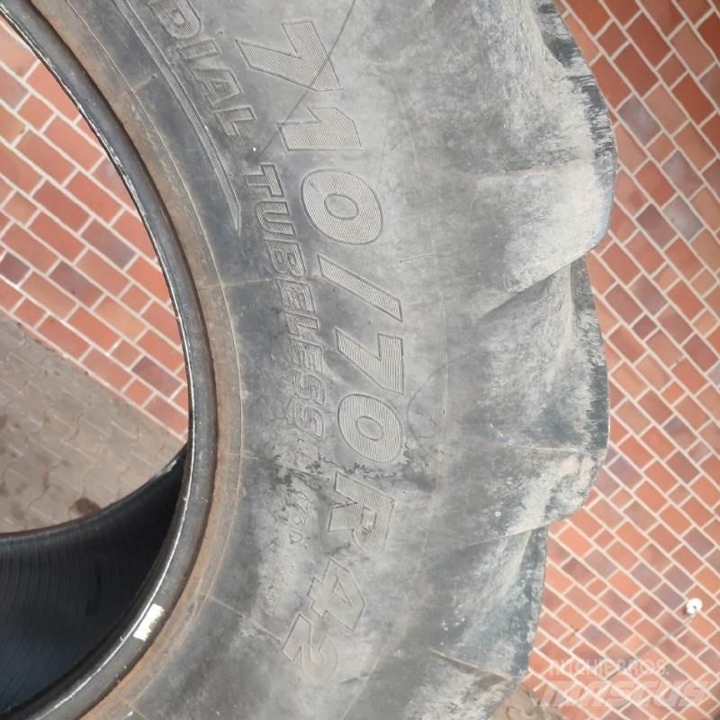 Michelin 710/70R42 Gume, kotači i naplatci