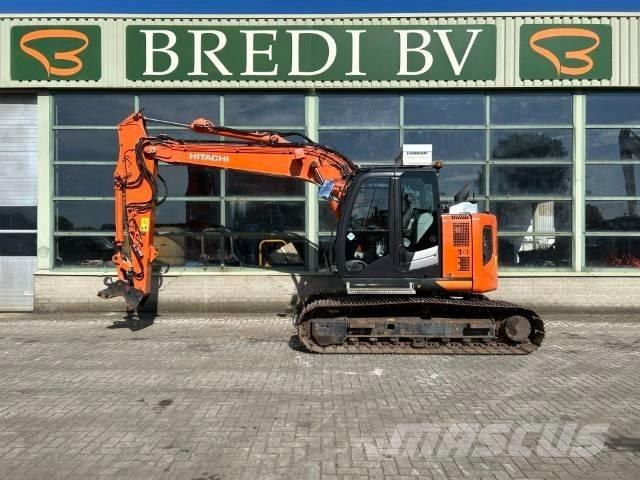 Hitachi ZX 135 US-6 Bageri gusjeničari