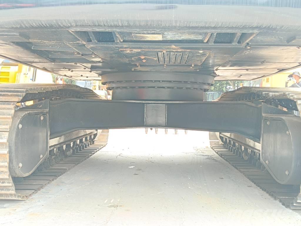 Hyundai R220LC-9S Bageri gusjeničari