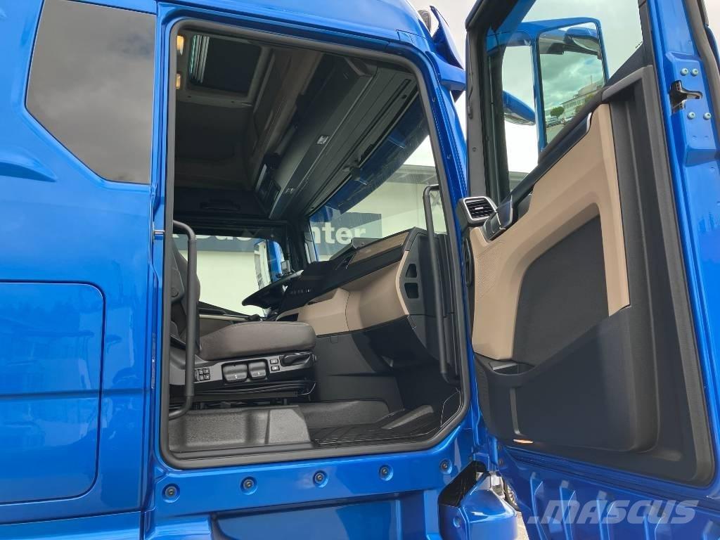 MAN TGX 26.510 Rol kiper kamioni s kukama za dizanje