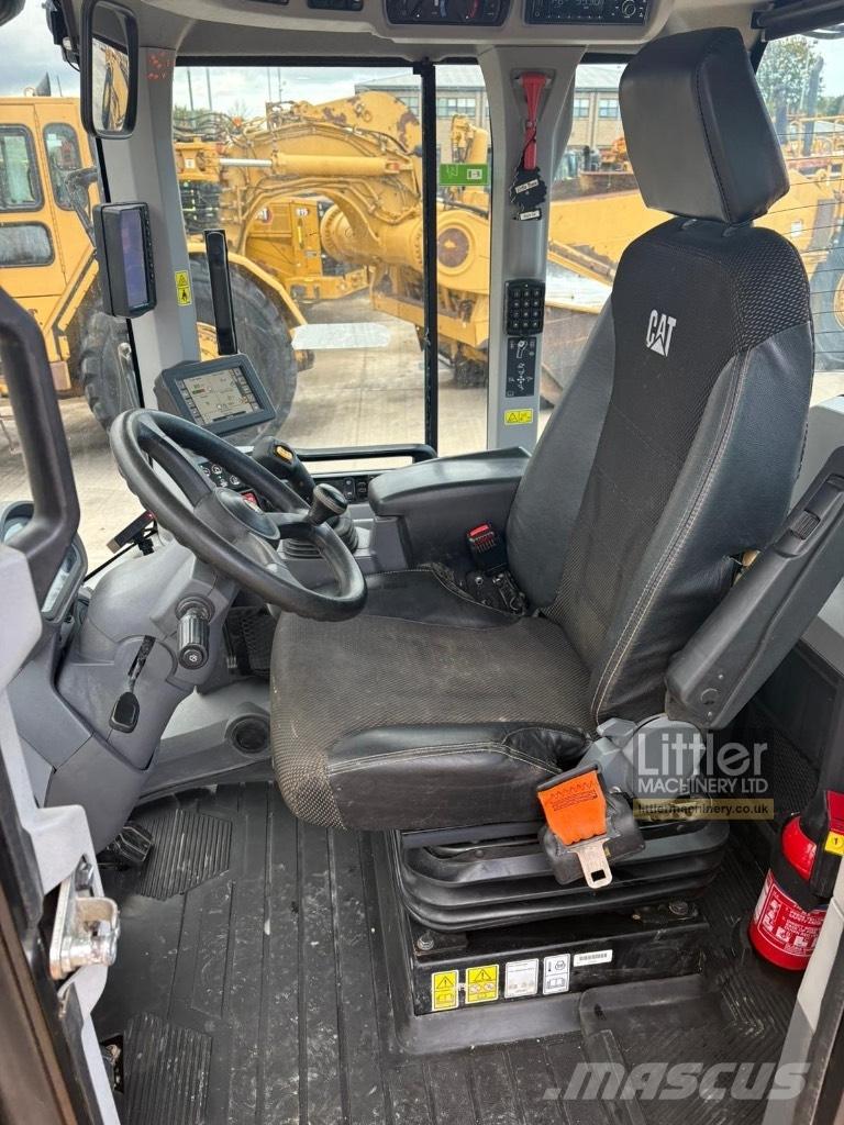 CAT 926 M Utovarivači na kotačima