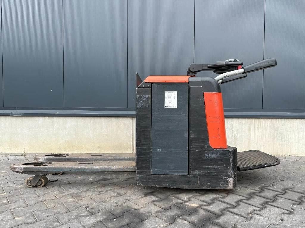 BT LPE240/M Ručni električni viličar