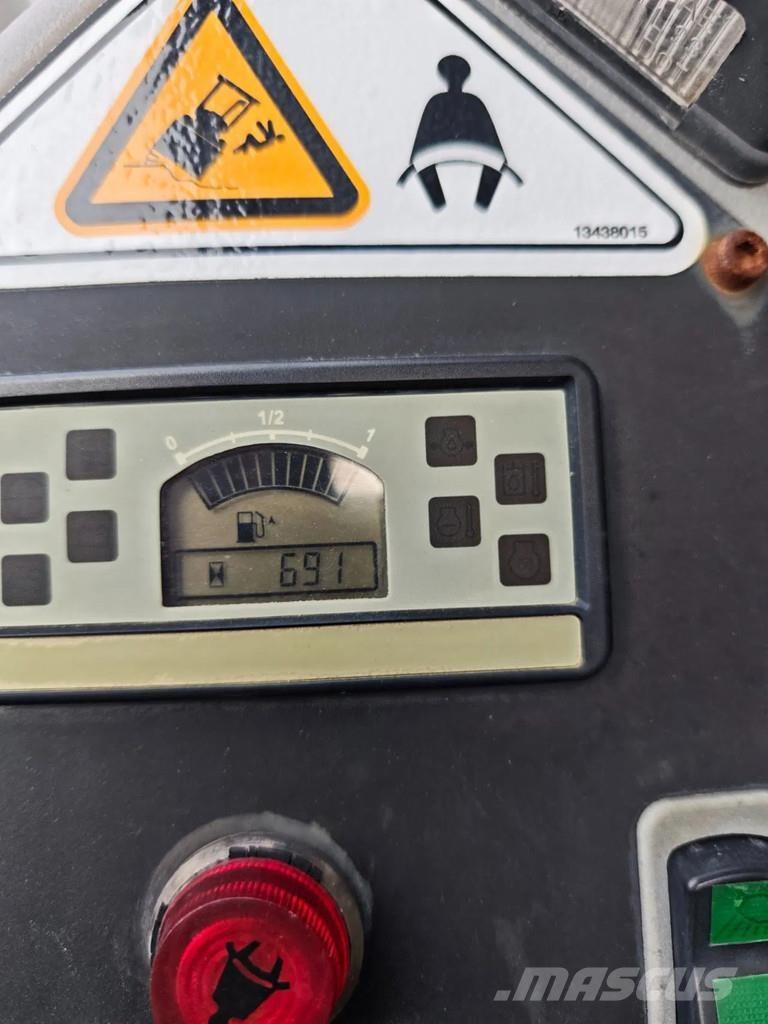 Volvo SD 25 Gumeni valjci na kotačima