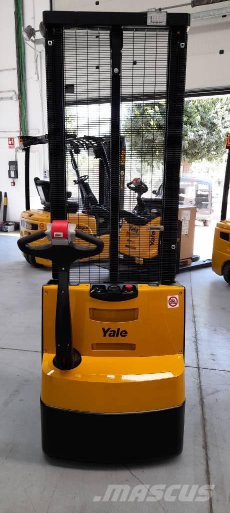 Yale MS12E Ručni električni viličar