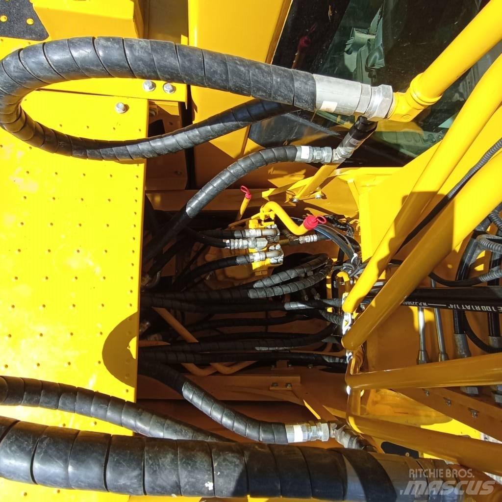 Komatsu PC 200-8N1 Bageri gusjeničari