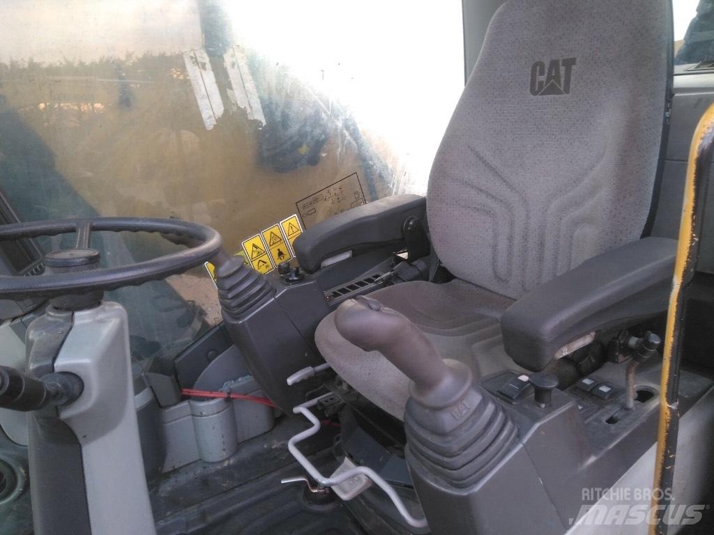 CAT M 322D MH Bageri za manipuliranje materijalom / otpadom
