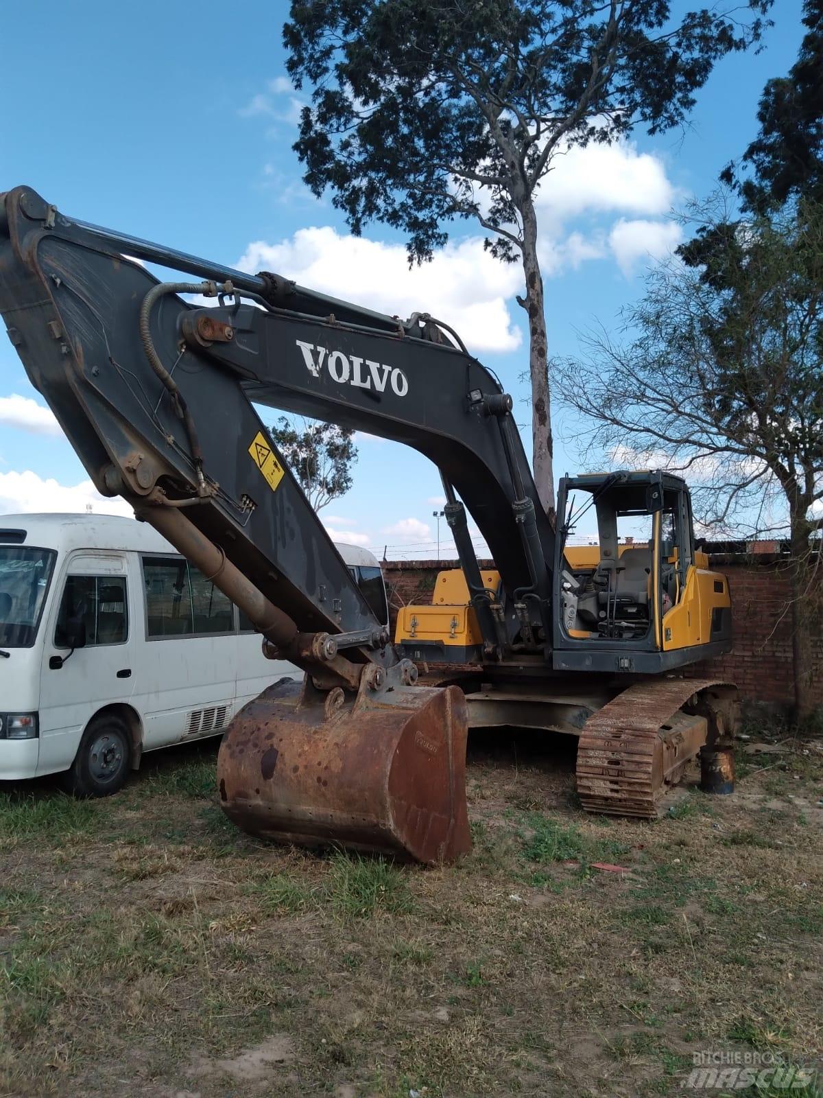 Volvo EC 250 D L Bageri gusjeničari