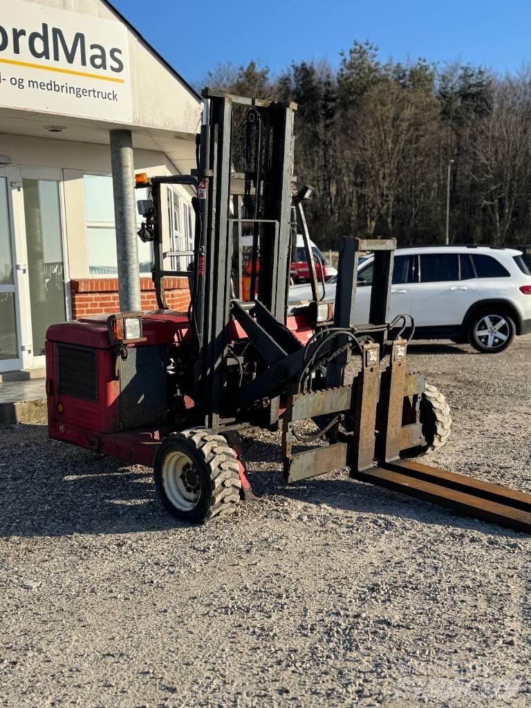 Moffett M4 25.3 Dizelski viličari