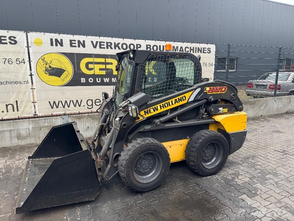 New Holland L220 Skid steer mini utovarivači