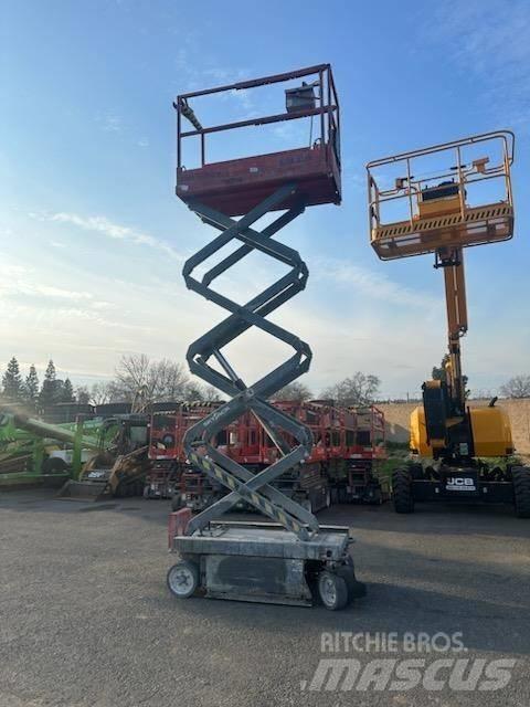 SkyJack SJIII3219 Škaraste platforme