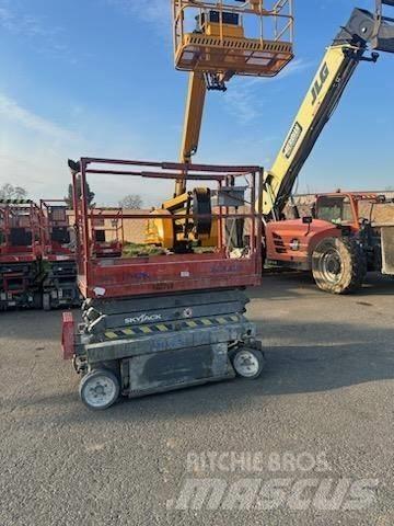 SkyJack SJIII3219 Škaraste platforme